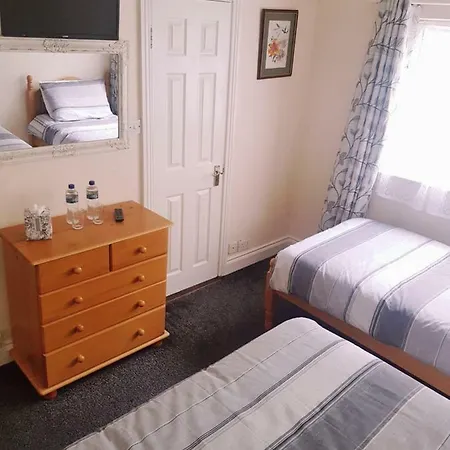 Billycan Guest بيت ضيافة كيلكيني